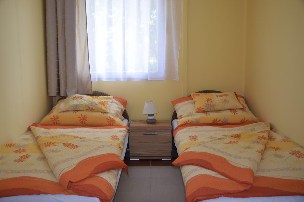 Fortuna Apartmanházak Bogács Exterior foto