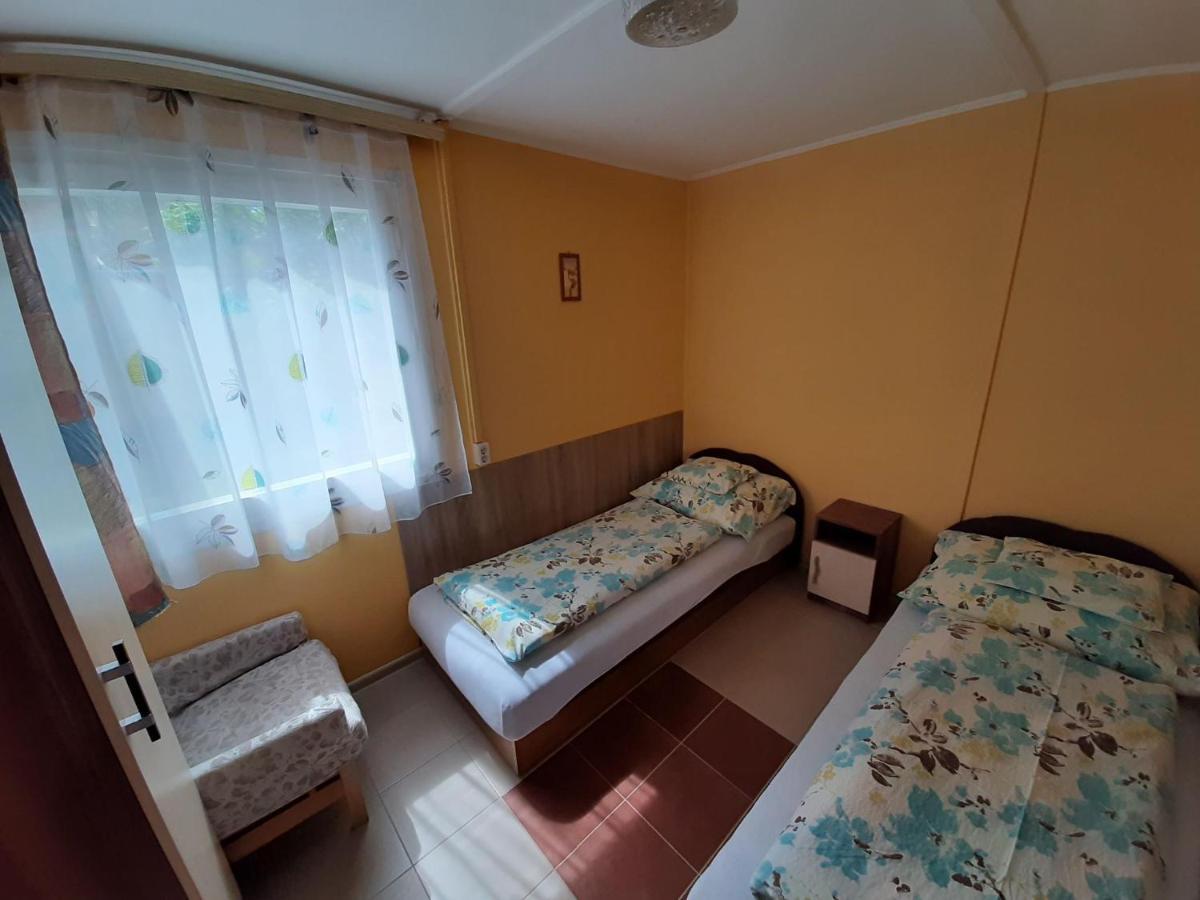 Fortuna Apartmanházak Bogács Exterior foto