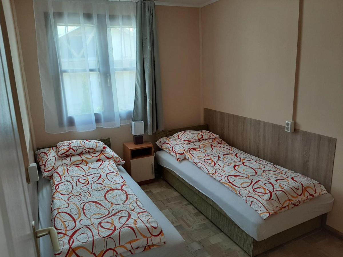Fortuna Apartmanházak Bogács Exterior foto