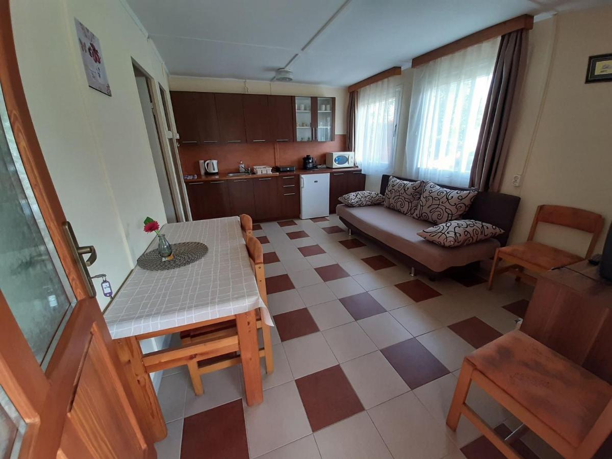 Fortuna Apartmanházak Bogács Exterior foto